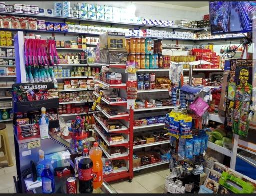 عکس سوپر مارکت ندا