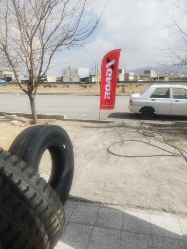 عکس رینگ لاستیک اکبر 