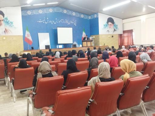 عکس دبیرستان پسرانه نمونه دولتی خامنه ای