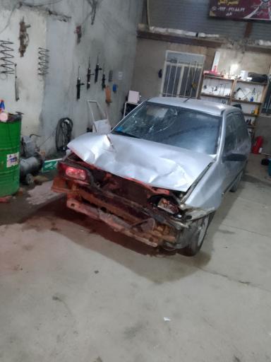 عکس مرکز خدمات خودرویی ایساتیس