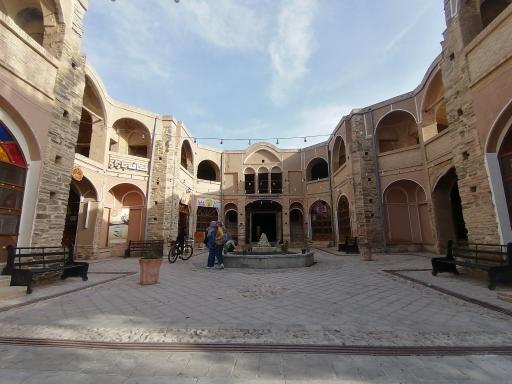 عکس بازار شمس السلطنه