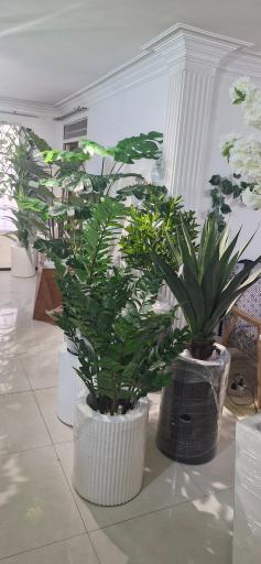 عکس فروشگاه درخت مصنوعی دکورسازی