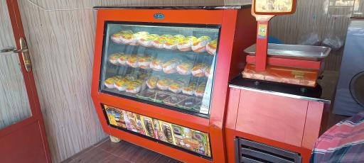 عکس مرغ فروشی پرطلا (مکاریان)