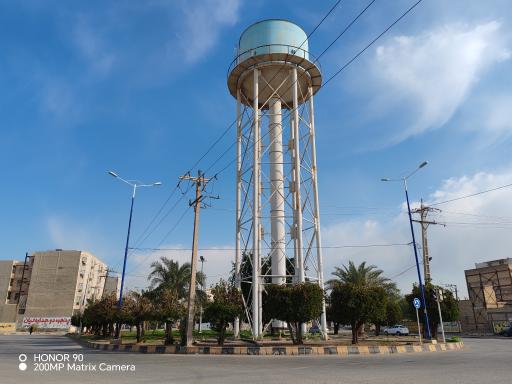 عکس میدان مقبل