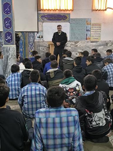 عکس مدرسه پسرانه بیهان شیرازی