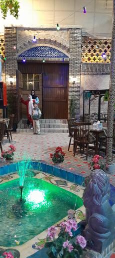 رستوران سنتی و خانه تاریخی بهرامی