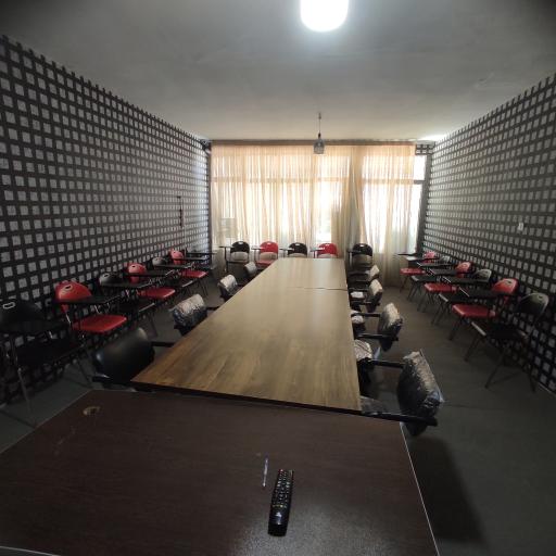 عکس مجتمع آموزشی دادمهر