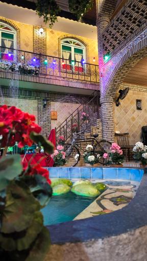 عکس رستوران سنتی و خانه تاریخی بهرامی