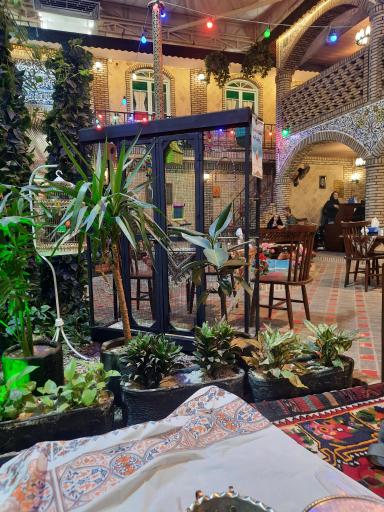 عکس رستوران سنتی و خانه تاریخی بهرامی