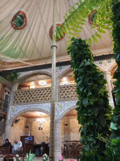 رستوران سنتی و خانه تاریخی بهرامی