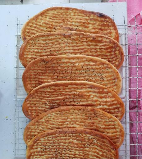 عکس نان روغنی آذربایجان