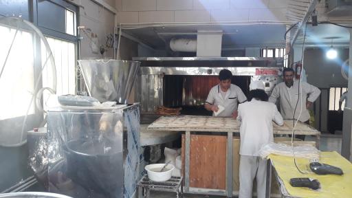 عکس نانوایی بربری و لواش