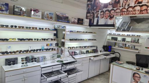 عکس عینک دیاکو شعبه ۲