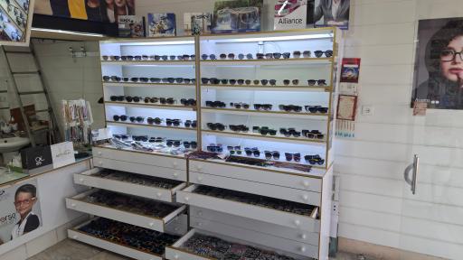 عکس عینک دیاکو شعبه ۲