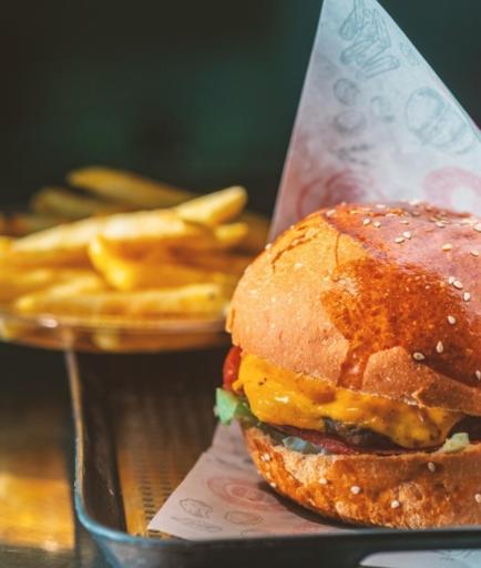 عکس پیتزا پترو