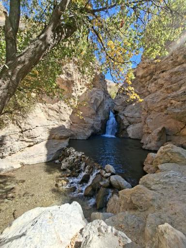 عکس آبشار صحنه