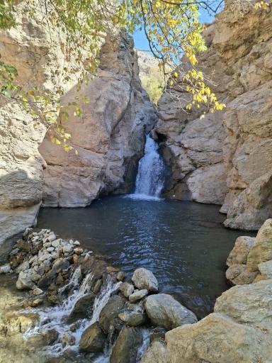 عکس آبشار صحنه