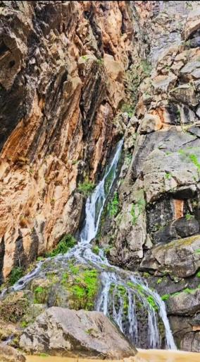 عکس آبشار صحنه
