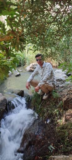 عکس آبشار صحنه