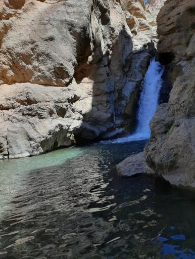 عکس آبشار صحنه