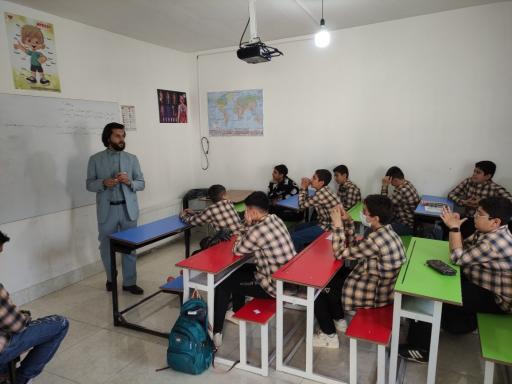 عکس دبیرستان غیر دولتی برهان علم رشد