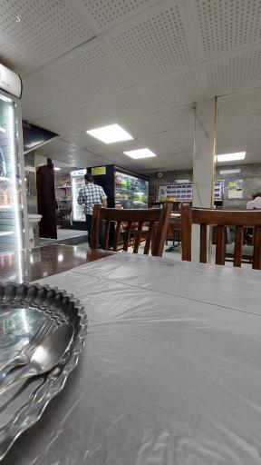 عکس غذاخوری غزال