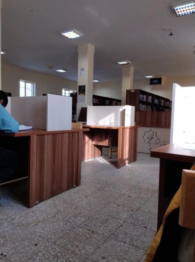 عکس کتابخانه عمومی دانشکده 