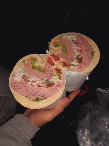 عکس ساندویچ سرد باراد