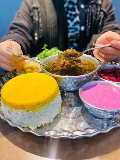 عکس رستوران درباری ژاو