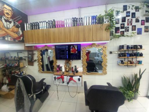 عکس پیرایش امید