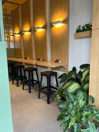 عکس کافه یونی بار