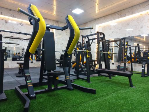 عکس باشگاه پرورش اندام اوج