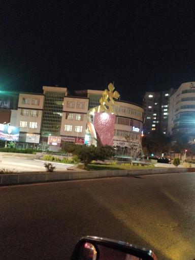 عکس میدان شهرداری (سنه دژ)