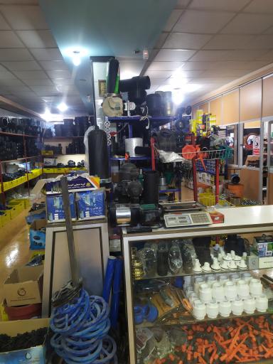 عکس فروشگاه بزرگ قطره ای بارانی رئیسی 