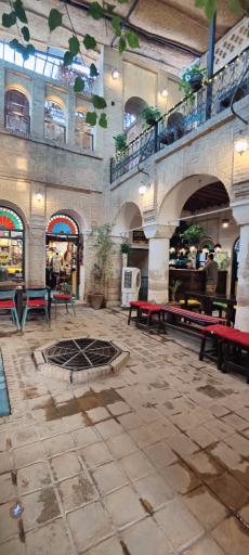 عکس کافه خانه تاریخی مقدم شوشتر