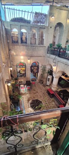 عکس کافه خانه تاریخی مقدم شوشتر