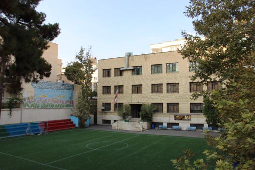 عکس دبیرستان شاهد فتح
