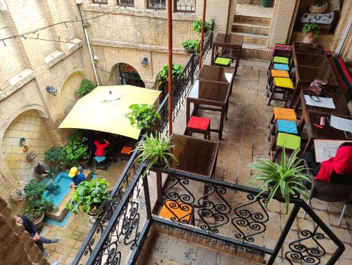 عکس کافه خانه تاریخی مقدم شوشتر