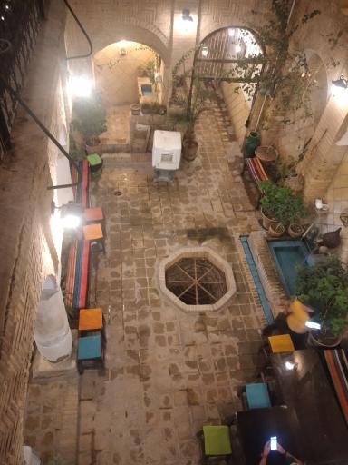 عکس کافه خانه تاریخی مقدم شوشتر