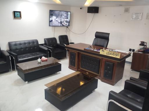 عکس نمایشگاه اتومبیل حیدری