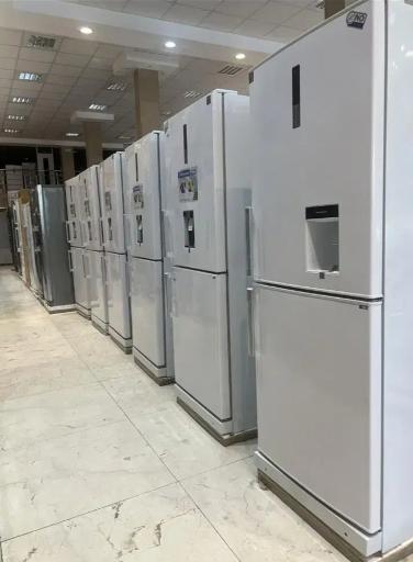 عکس انبار لوازم خانگی آذرخش