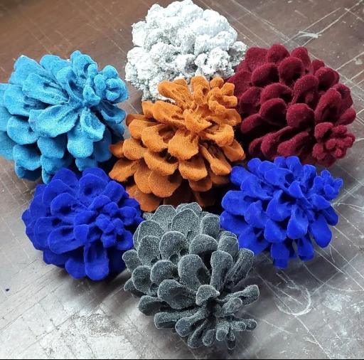 عکس کارگاه مخمل پاشی 