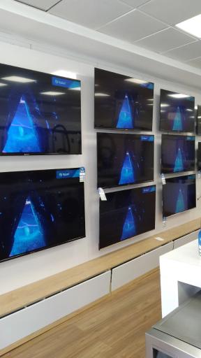 عکس فروشگاه زنجیره ای اسنوا شعبه امام گراش