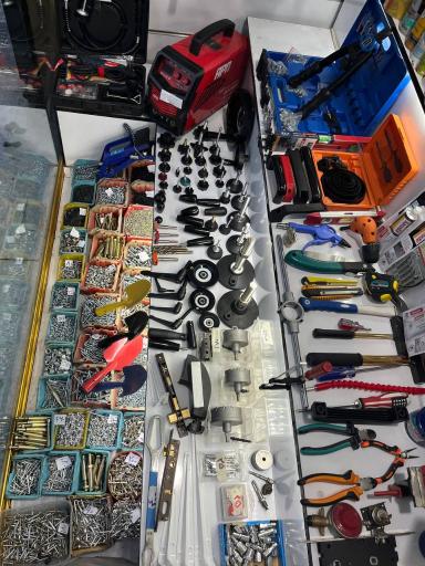 عکس فروشگاه پیچ و مهره سینا ۱۱۰