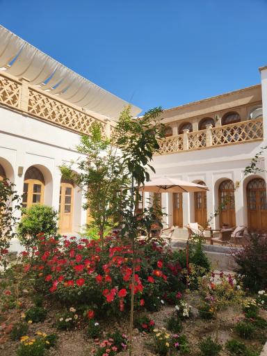 عکس بوتیک هتل توراندخت