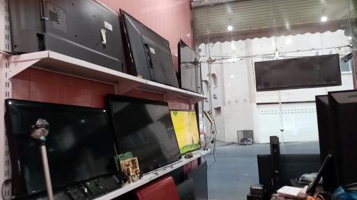 عکس تعمیرات تلوزیون شوقی