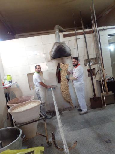 عکس نانوایی سنگک صالحی