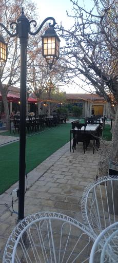 باغ رستوران نایب کاشان