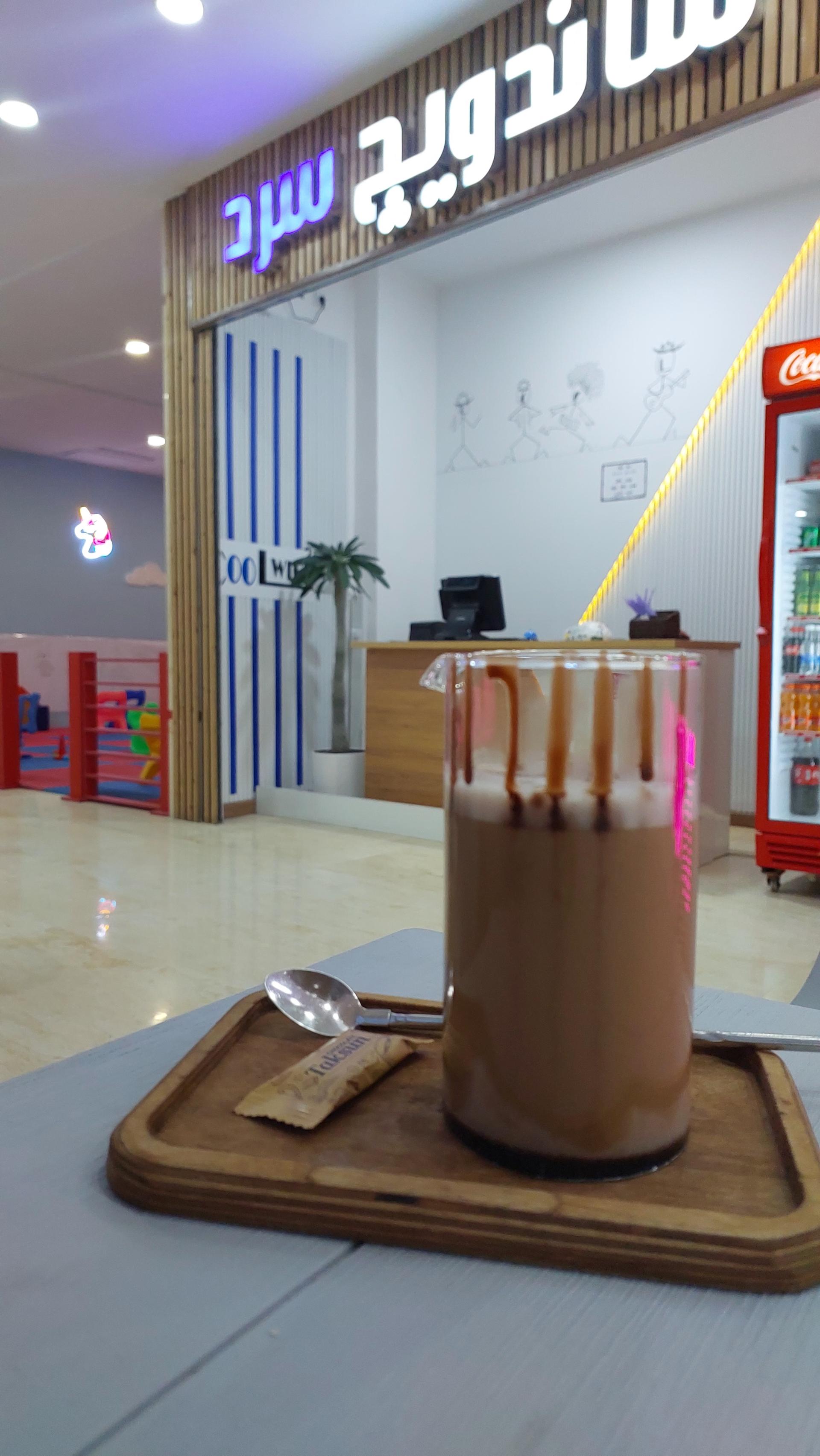 عکس ساندویچ سرد شعبه ۲