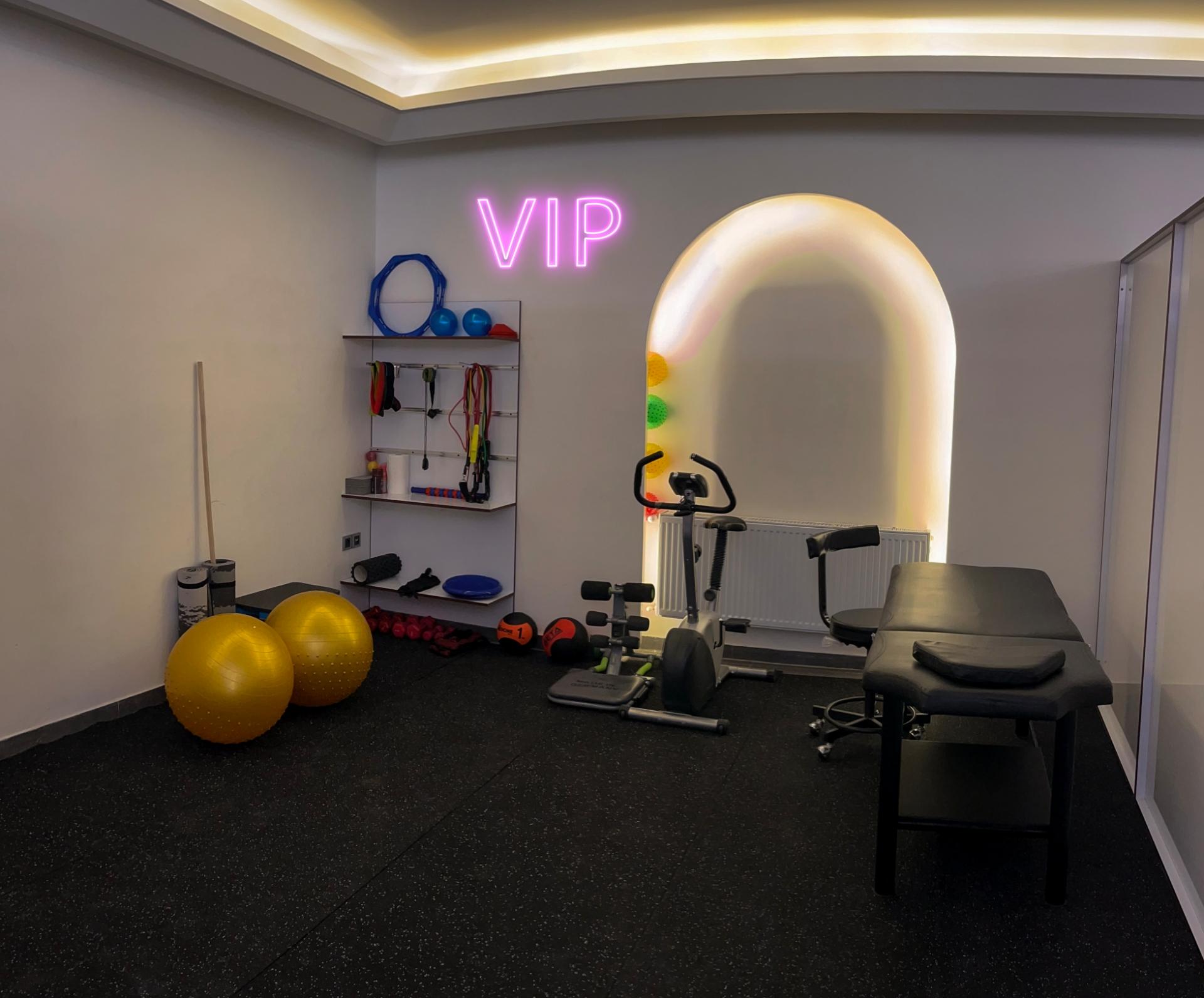 عکس حرکات اصلاحی نسل فردا